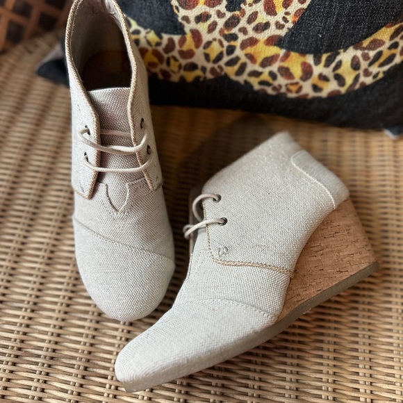Toms Wedges Espadrille Booties - Picture 2 of 7